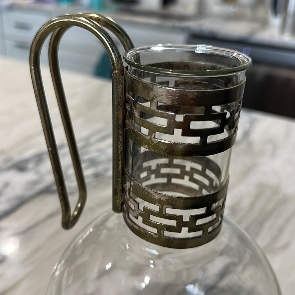 Vtg Pyrex glass beverage server/gold art deco handle (no top) - Picture 3 of 8